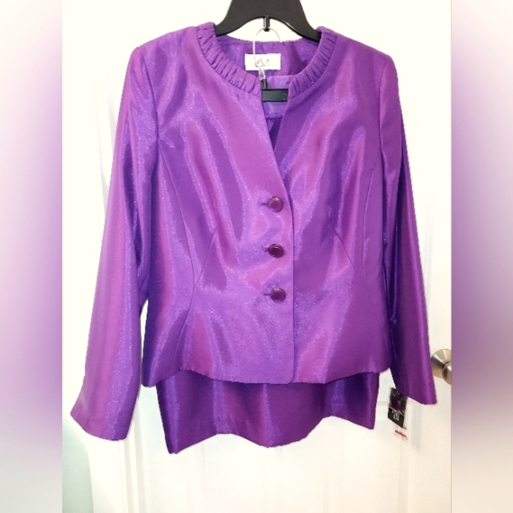 Ladies Purple suit